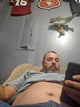 Snapshot of thickdaddy2982 chatting on 01-30-25, 01:00 thickdaddy2982 online show from 01-30-25, 01:00