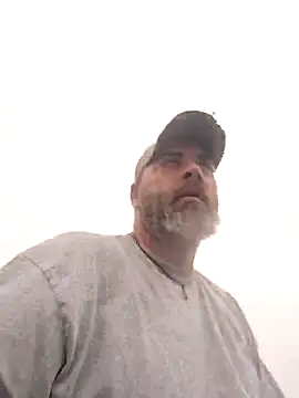 Snapshot of thickdaddy2982 chatting on 01-31-25, 02:49 thickdaddy2982 online show from 01-31-25, 02:49