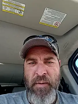 Snapshot of thickdaddy2982 chatting on 02-04-25, 03:26 thickdaddy2982 online show from 02-04-25, 03:26