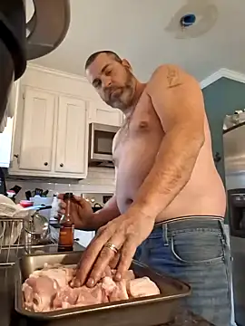 Snapshot of thickdaddy2982 chatting on 02-11-25, 06:22 thickdaddy2982 online show from 02-11-25, 06:22