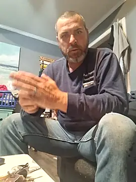 Snapshot of thickdaddy2982 chatting on 02-13-25, 11:50 thickdaddy2982 online show from 02-13-25, 11:50