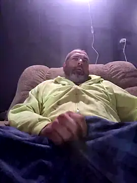 Snapshot of thickdaddy2982 chatting on 02-15-25, 10:00 thickdaddy2982 online show from 02-15-25, 10:00