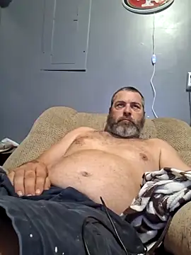 Snapshot of thickdaddy2982 chatting on 03-17-25, 12:41 thickdaddy2982 online show from 03-17-25, 12:41