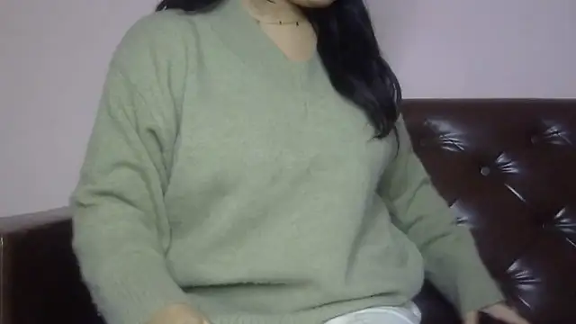 Snapshot of undressed_princesss chatting on 05-01-26, 06:18 undressed princesss online show from 05-01-26, 06:18