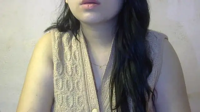Snapshot of undressed_princesss chatting on 05-18-26, 03:51 undressed princesss online show from 05-18-26, 03:51