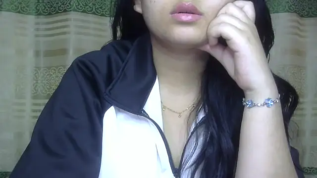 Snapshot of undressed_princesss chatting on 05-26-26, 10:33 undressed princesss online show from 05-26-26, 10:33