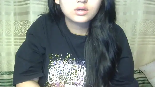 Snapshot of undressed_princesss chatting on 06-02-26, 05:48 undressed princesss online show from 06-02-26, 05:48