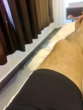 xmanrawan2 online show from 02-09-25, 07:38