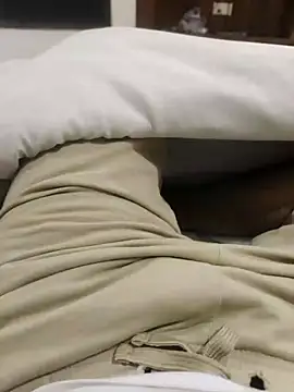 xmanrawan2 online show from 02-24-25, 03:55