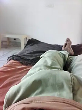 xmanrawan2 online show from 10-12-25, 04:44