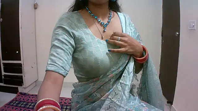 kajal  bhabhi  online show from 12-20-25, 01:18