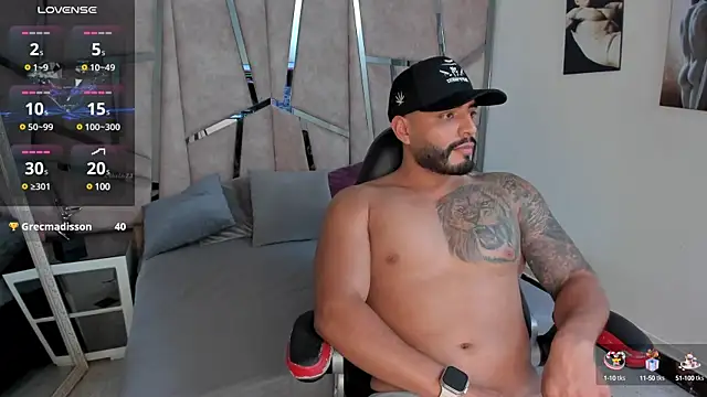 LeandroRusso online show from 01-29-25, 01:37