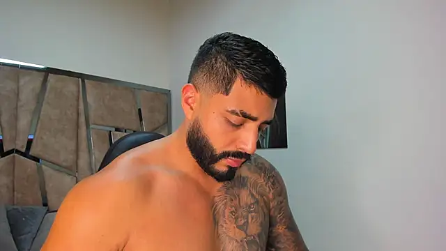 LeandroRusso online show from 02-25-25, 11:00