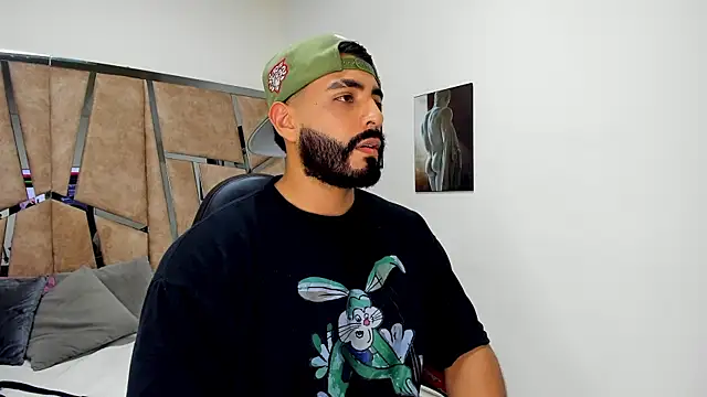 LeandroRusso online show from 03-12-25, 09:24