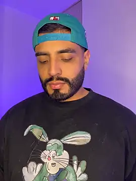 LeandroRusso online show from 09-27-25, 04:06