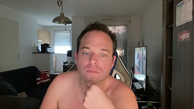 Funnyjul31 online show from 03-07-25, 05:28