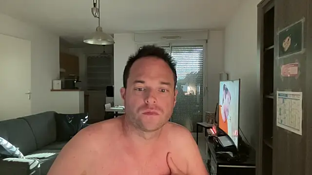 Funnyjul31 online show from 04-15-26, 05:31