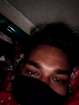 Snapshot of birds0641 chatting on 02-02-25, 07:25 birds0641 online show from 02-02-25, 07:25