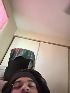 Thicknmixed09 online show from 03-09-26, 05:17