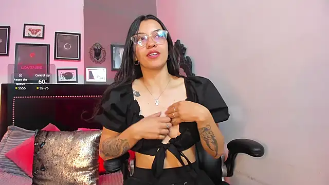 nina  dixon online show from 02-02-25, 02:48