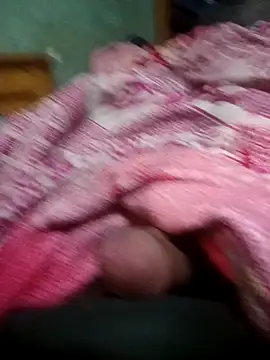 Snapshot of Maio676 chatting on 12-17-25, 09:26 Maio676 online show from 12-17-25, 09:26