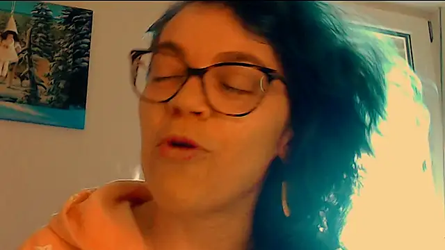 Snapshot of Ju-Hot chatting on 03-02-26, 02:46 Ju-Hot online show from 03-02-26, 02:46