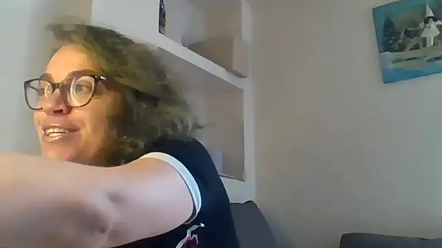 Ju-Hot online show from 05-19-26, 01:50