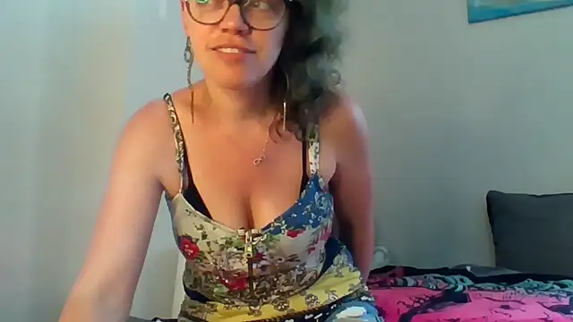 Ju-Hot online show from 05-26-26, 03:52