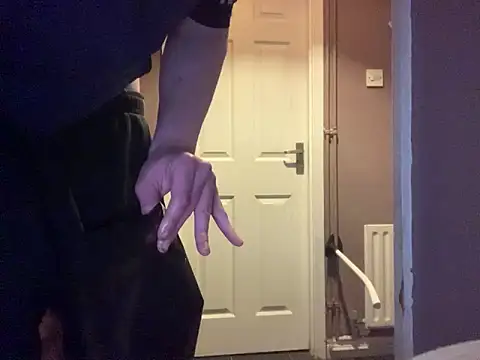 hunkiefend21 online show from 02-25-25, 03:09