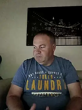 Pourleplasirs online show from 05-21-26, 10:06