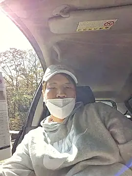 Tyyyggjju online show from 11-05-25, 03:39