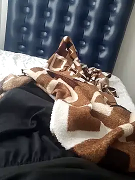 jhonnes  online show from 03-05-25, 12:22