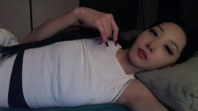 Fudzik0 online show from 03-25-26, 06:08