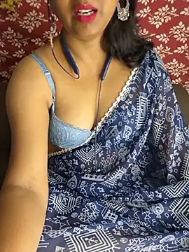 Cute Jiyaa online show from 07-04-26, 04:57