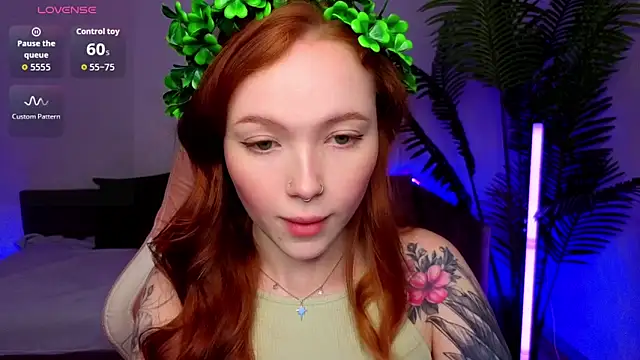 Maya Light online show from 03-21-26, 01:43