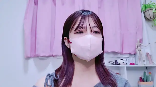 Snapshot of RUKA_o0_0o_ chatting on 02-05-25, 01:44 RUKA o0 0o online show from 02-05-25, 01:44