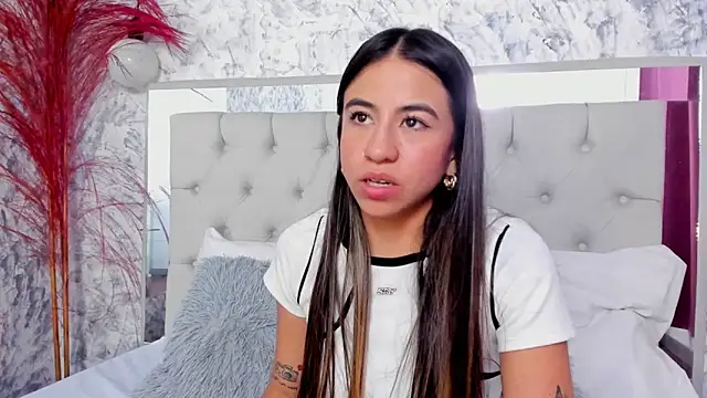 Ariana greenblat online show from 02-11-26, 05:07