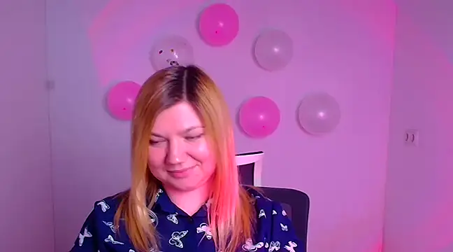 Lola moree online show from 02-15-25, 09:27