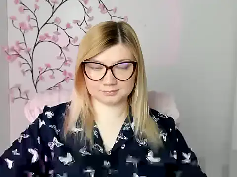 Lola moree online show from 04-22-26, 11:34