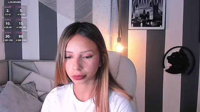Snapshot of Salome__evans chatting on 02-03-25, 12:25 Salome evans online show from 02-03-25, 12:25