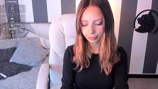 Snapshot of Salome__evans chatting on 02-24-25, 01:42 Salome evans online show from 02-24-25, 01:42