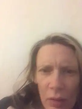 Snapshot of blondey206 chatting on 03-17-26, 03:11 blondey206 online show from 03-17-26, 03:11