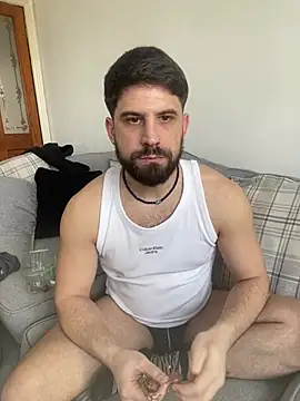 Snapshot of lucas_kazimm chatting on 03-14-25, 02:30 lucas kazimm online show from 03-14-25, 02:30