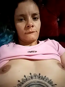 Snapshot of Ariasmithog chatting on 11-27-25, 12:24 Ariasmithog online show from 11-27-25, 12:24