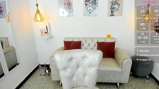 Snapshot of Hadley_ chatting on 02-06-25, 09:53 Hadley online show from 02-06-25, 09:53