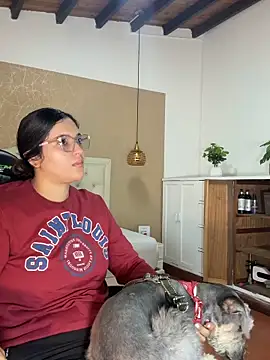 Snapshot of Hadley_ chatting on 10-29-25, 03:42 Hadley online show from 10-29-25, 03:42