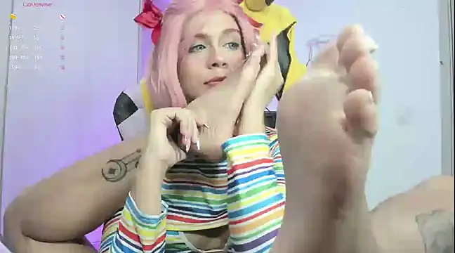 Snapshot of rea_winry chatting on 02-27-25, 05:34 rea winry online show from 02-27-25, 05:34