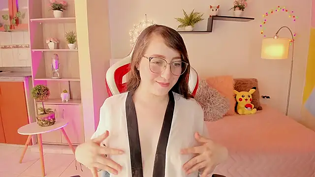 Snapshot of julietha_bianco_ chatting on 03-06-25, 04:28 julietha bianco online show from 03-06-25, 04:28