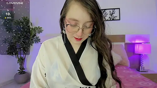 Snapshot of julietha_bianco_ chatting on 09-24-25, 02:09 julietha bianco online show from 09-24-25, 02:09