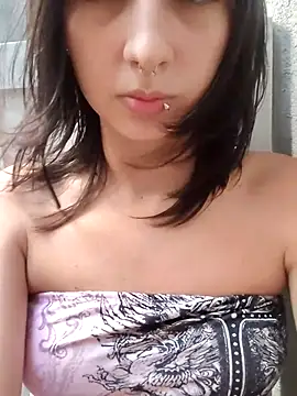 Maiden-Hot online show from 12-17-25, 07:42